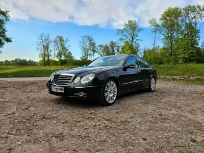 Used Mercedes 280 231 HP (169 kW) 2007 Black Sedan