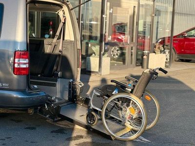 Grau Gebraucht 2013 VW Caddy Van / Kleinbus | 23.900 €