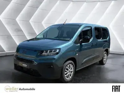 Gebraucht Fiat Doblò 131 PS (96 kW) 2025 Blau Van / Kleinbus