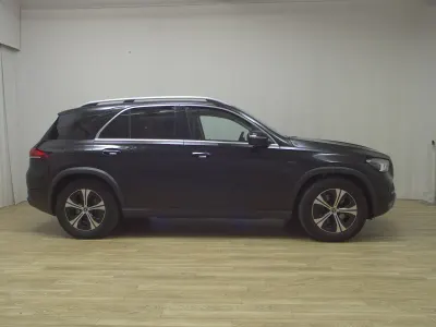 Gebraucht Mercedes GLE350 194 PS (142 kW) 2021 Obsidianschwarz metallic SUV