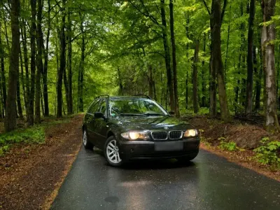 Używany BMW 320 Basis 150 KM (110 kW) 2005 Czarny Kombi