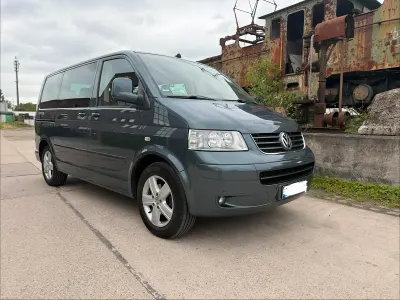 Używany VW T5 United 174 KM (127 kW) 2009 Szary Van