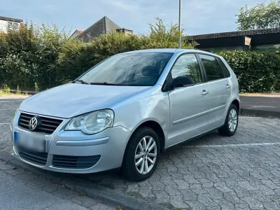 Gebraucht VW Polo 69 PS (50 kW) 2008 Silber Kleinwagen