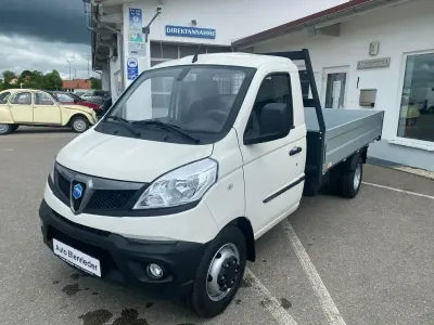 Gebraucht Piaggio Porter 106 PS (77 kW) 2023 Weiß SUV