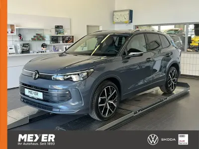 Gebraucht VW Tiguan Goal 150 PS (110 kW) 2025 Delfingrau metallic SUV