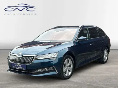 Gebraucht Skoda Superb Style 218 PS (160 kW) 2022 Blau Kombi