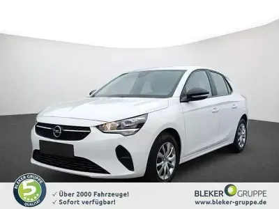 Używany Opel Corsa Edition 75 KM (55 kW) 2022 Biały Hatchback