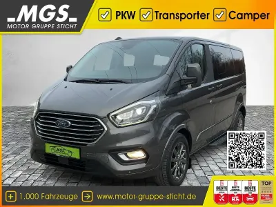 Usata Ford Tourneo Titanium 185 CV (136 kW) 2022 Grigio Monovolume