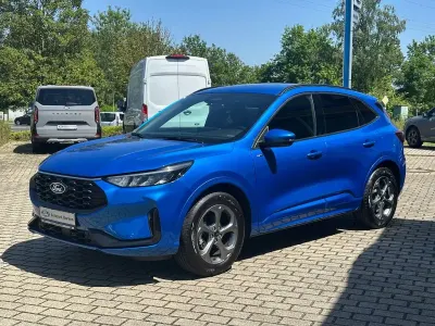 Gebraucht Ford Kuga ST-Line 186 PS (136 kW) 2025 Blau SUV