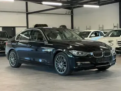 Używany BMW 320 Luxury Line 184 KM (135 kW) 2013 Czarny Sedan/Limuzyna