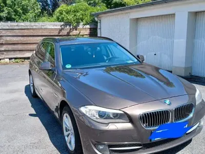 Gebraucht BMW 528 245 PS (180 kW) 2013 Braun Kombi