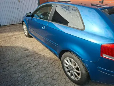 Gebraucht Audi A3 140 PS (102 kW) 2004 Blau Kleinwagen