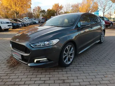 Gebraucht Ford Mondeo ST-Line 160 PS (117 kW) 2018 Grau Limousine