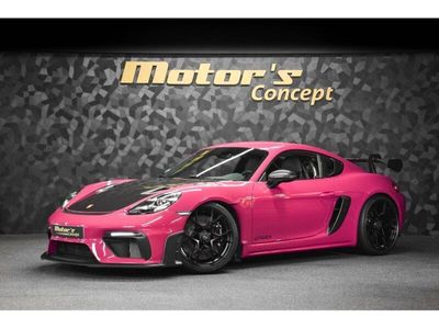 Porsche 718 Cayman GT4