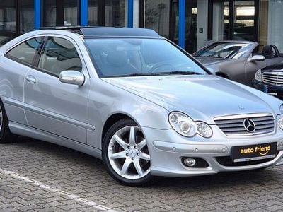 Gebraucht Mercedes C220 150 PS (110 kW) 2007 Iridiumsilber Coupé