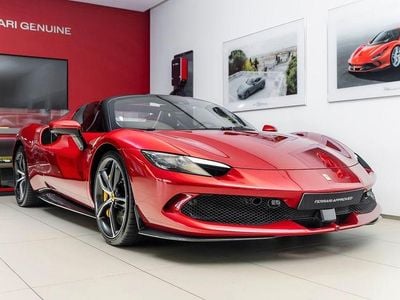 Usata Ferrari 296 829 CV (609 kW) 2024 Rosso Cabrio