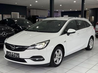 Weiß Gebraucht 2020 Opel Astra Elegance Kombi | 13.990 € (Fairer Preis)