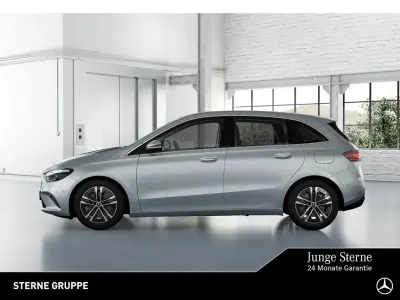 Używany Mercedes B250e Progressive 163 KM (119 kW) 2023 Srebrny Minivan