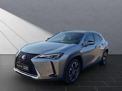 Second-hand Lexus UX 250h 152 CP (111 kW) 2022 Argintiu SUV