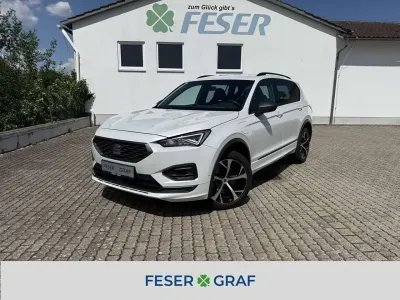 Gebraucht Seat Tarraco FR 245 PS (180 kW) 2023 Oryx weiss perlmutteffekt SUV