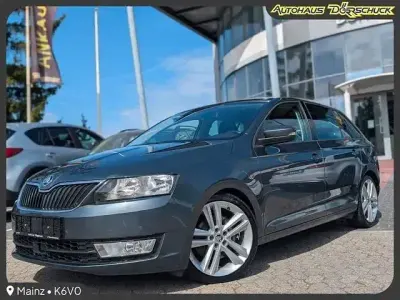 Gebraucht Skoda Rapid Ambition 116 PS (85 kW) 2017 Grau Kleinwagen