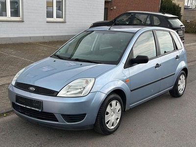 Gebraucht Ford Fiesta 60 PS (44 kW) 2005 Blau Kleinwagen