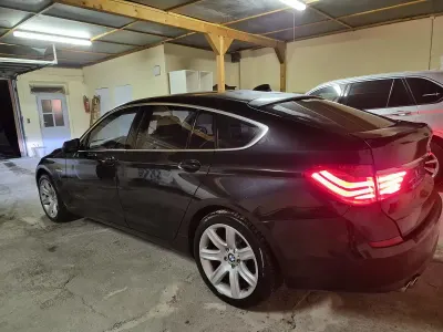 Gebraucht BMW 530 245 PS (180 kW) 2012 Schwarz SUV