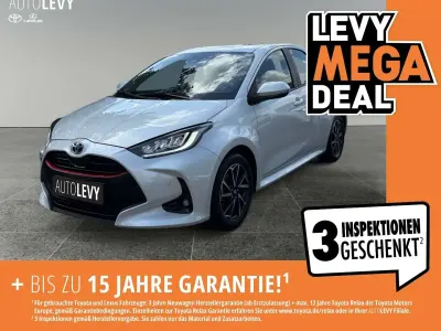 Gebraucht Toyota Yaris Team 116 PS (85 kW) 2022 Weiß Kleinwagen