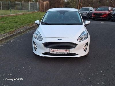 Gebraucht Ford Fiesta Titanium 101 PS (74 kW) 2017 Weiß Kleinwagen