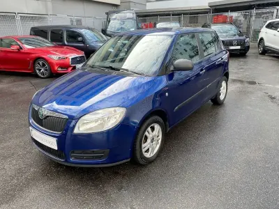 Gebraucht Skoda Fabia Classic 60 PS (44 kW) 2009 Blau Limousine