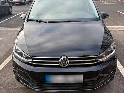 Gebraucht VW Touran Sound 110 PS (80 kW) 2018 Schwarz Van / Kleinbus