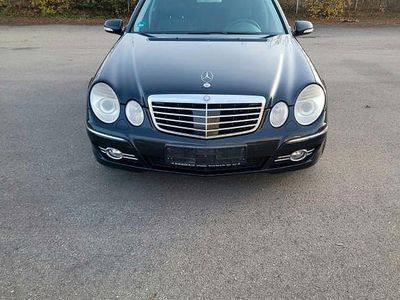 Mercedes E280