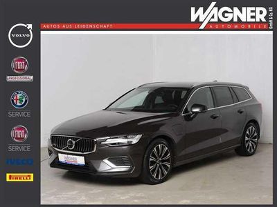 Gebraucht Volvo V60 Plus 335 PS (246 kW) 2023 Grau Kombi