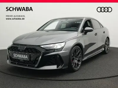 Gebraucht Audi RS3 Ambiente 400 PS (294 kW) 2025 Grau Limousine