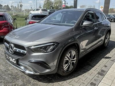 Second-hand Mercedes GLA200 Progressive 163 CP (119 kW) 2025 Gri SUV