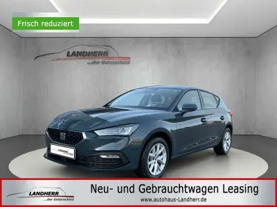 Ny Seat Leon Style 116 HK (85 kW) 2025 Blå Sedan