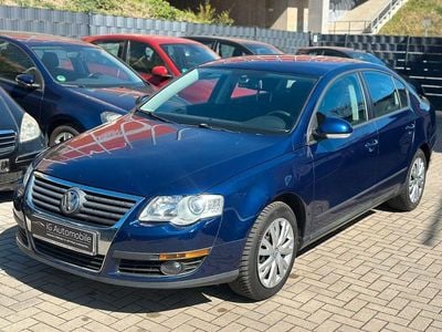 Gebraucht VW Passat 105 PS (77 kW) 2007 Blau Limousine