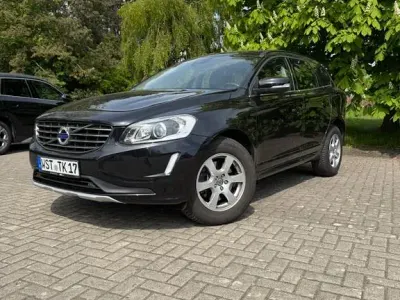 Usata Volvo XC60 Momentum 181 CV (133 kW) 2014 Nero SUV