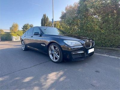 BMW 730