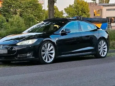 Gebraucht Tesla Model S 309 kW (421 PS) 2016 Schwarz Kleinwagen