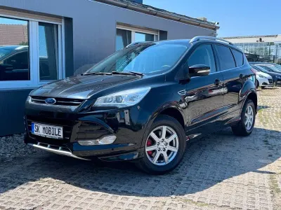 Gebraucht Ford Kuga Individual 150 PS (110 kW) 2015 Schwarz SUV