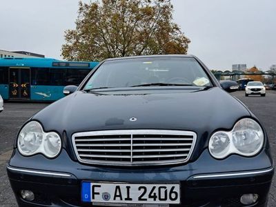 Mercedes C200