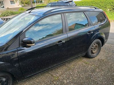 gebraucht Ford Focus Bj 2009