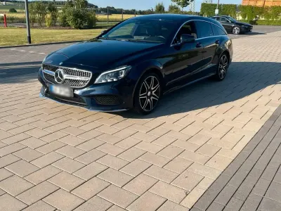 Gebraucht Mercedes CLS350 252 PS (185 kW) 2014 Blau Kombi
