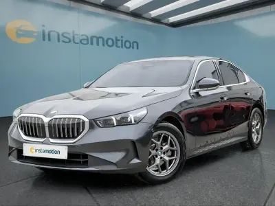 Gebraucht BMW 520 197 PS (144 kW) 2025 Grau Limousine