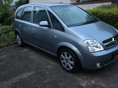 Używany Opel Meriva 125 KM (91 kW) 2004 Szary Minivan
