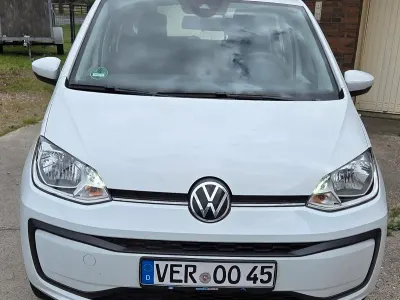 Gebraucht VW up! 65 PS (47 kW) 2021 Weiß Kleinwagen