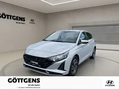 Gebraucht Hyundai i20 Comfort 101 PS (74 kW) 2025 Grau Kleinwagen