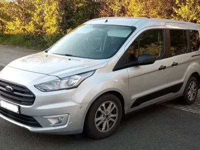 Używany Ford Transit Connect 120 KM (88 kW) 2019 Srebrny Minivan