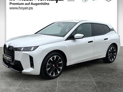 Nuova BMW iX M Sport 300 kW (408 CV) 2026 Bianco SUV